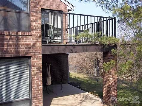 The lower level of this enjoyable outside space is covered. Relaxation from sun and Rain! Go topside for sunlover days!