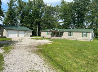59 Bolander Ln, Vanceburg, KY 41179