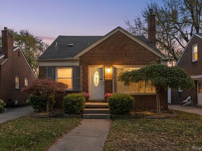 7853 Robinson Ave, Allen Park, MI, 48101