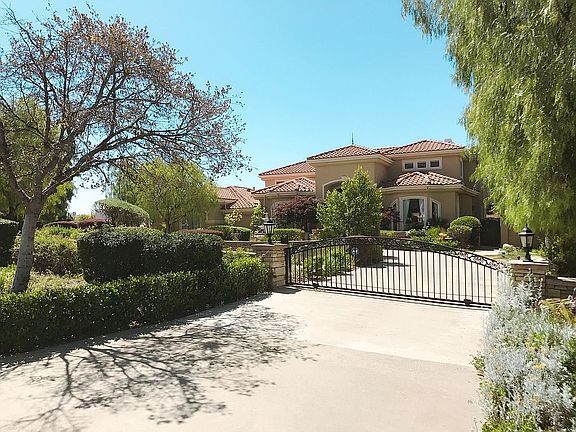 3rd image of 1042 E Belmont Abbey Ln