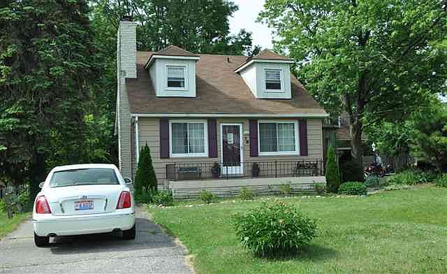 1st image of 78 Evaline Dr
