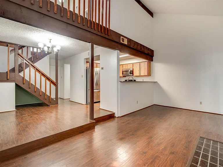 7131 Brendam Ln — Photo 7