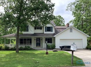 1940 Redwood Dr, Defiance, OH
