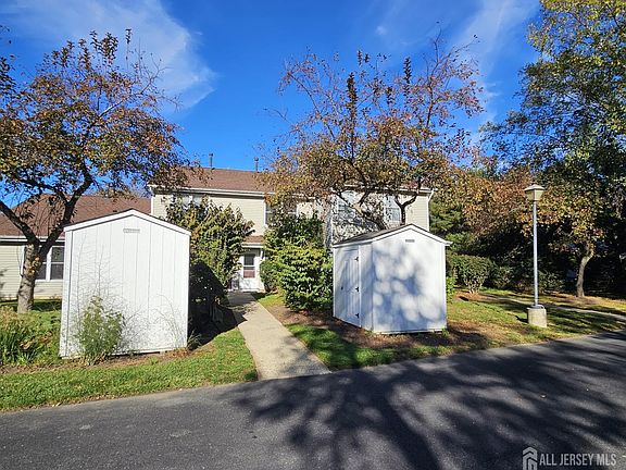 2nd image of 203 Danser Dr