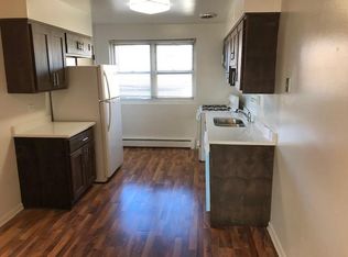9025 Skokie Blvd APT 2E, Skokie, IL 60076