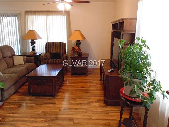5th image of 9479 Royal Desert St