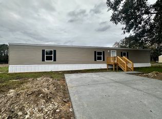109 W 6th Ave, Pamplico, SC 29583