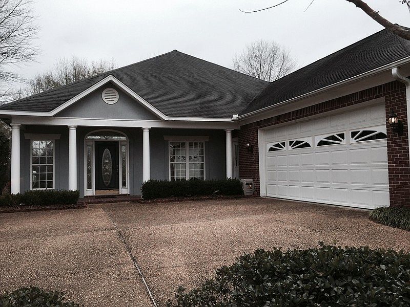 1st image of 104 Lake Pointe Ln