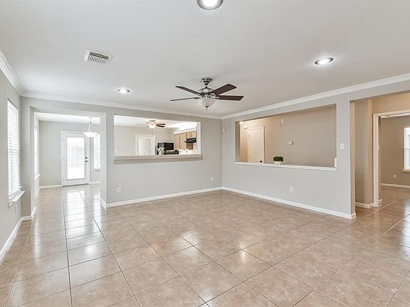 5th image of 21114 Tanner Woods Ln