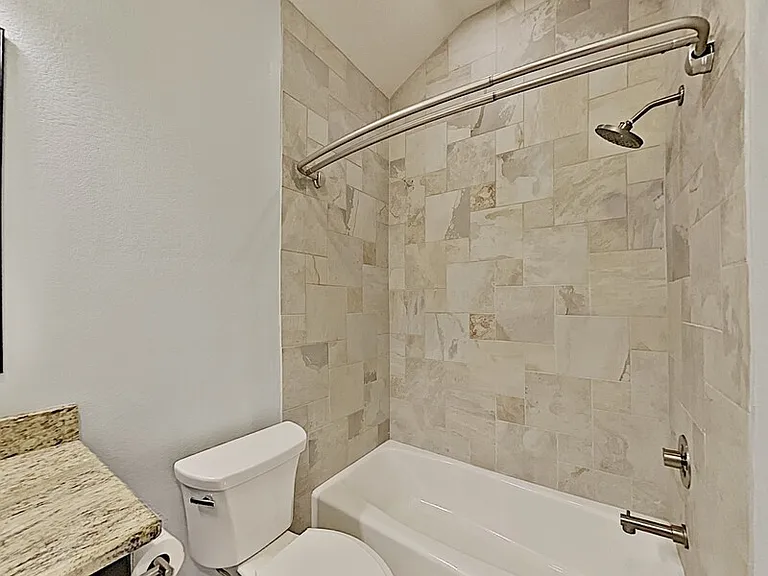 1414 Record Crossing Rd #B — Photo 10