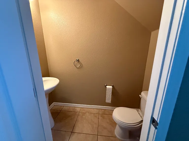 1821 Chisholm Trl NE — Photo 14