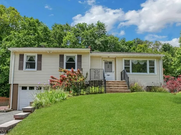 34 Sanders Rd, Rockaway Twp., NJ 07866