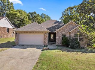 2032 N Hills Dr, Cabot, AR 72023