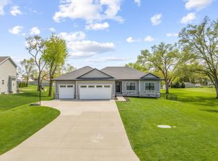 5324 Lafayette Rd, Elk Run Heights, IA 50707