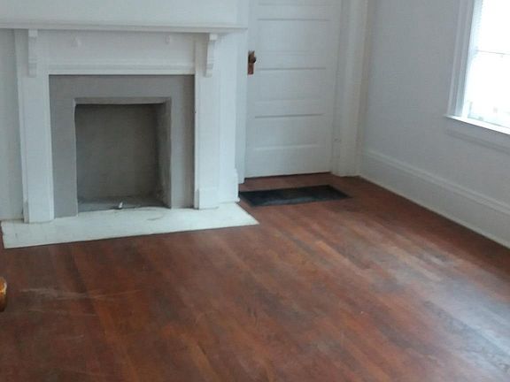 5th image of 1563 Lee St E #A