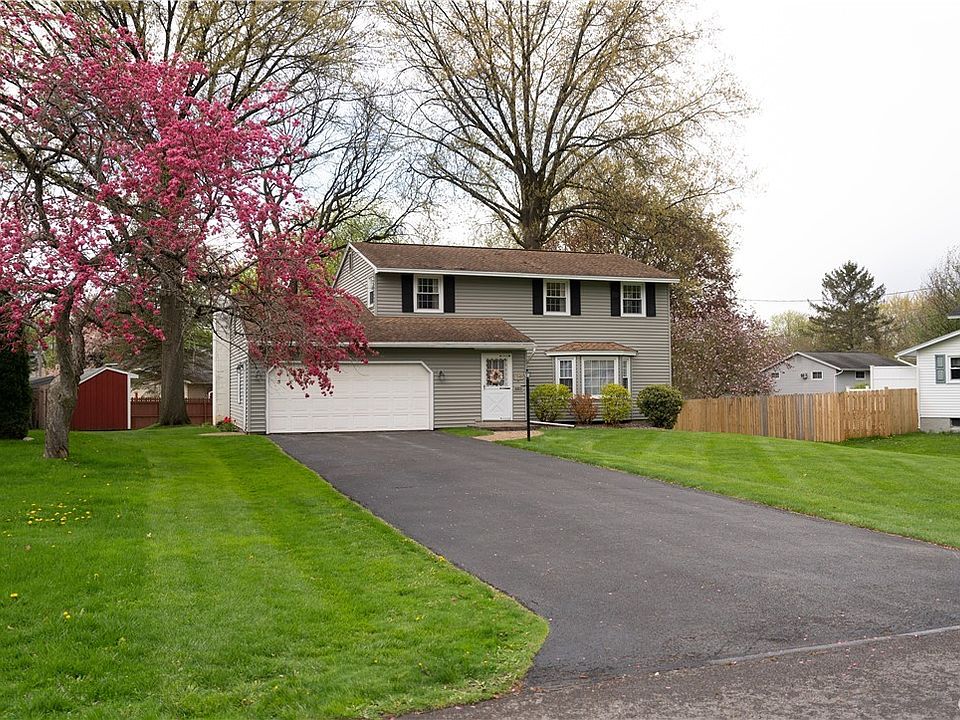 1st image of 7649 Admiral Dr