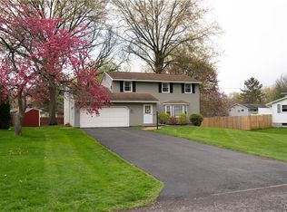 7649 Admiral Dr, Liverpool, NY 13090
