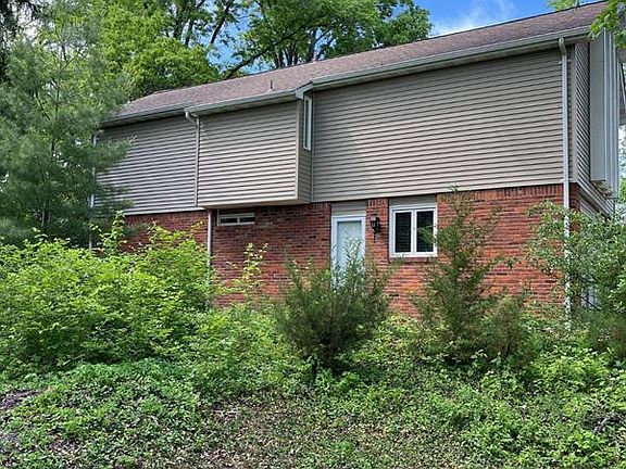 4th image of 495 Graywood Dr