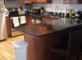 2026 Green St APT A, Philadelphia, PA 19130