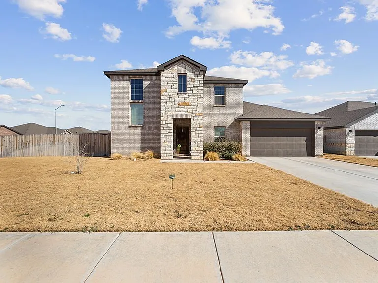 7118 Adenium Rd — Photo 1