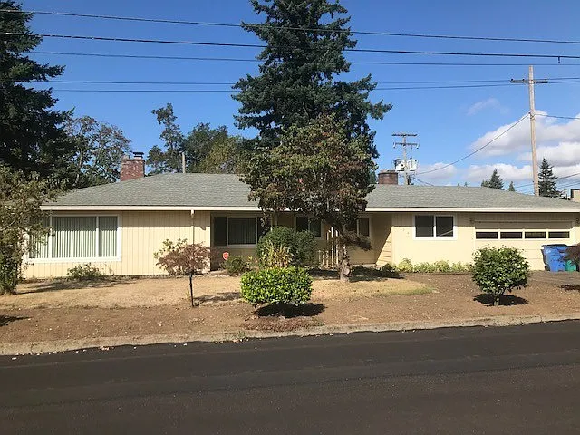 604 Friedel Ave photo 1