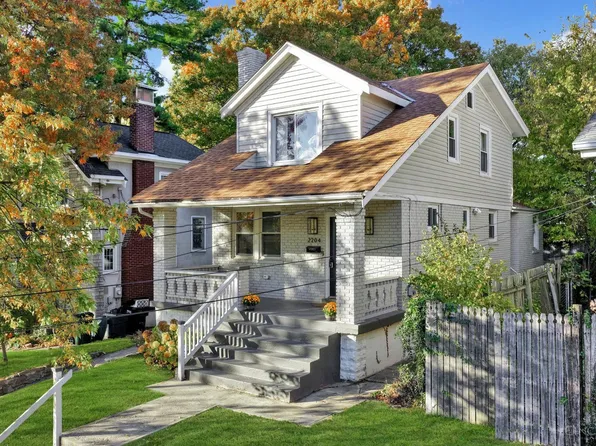 2204 Cathedral Ave, Cincinnati, OH 45212