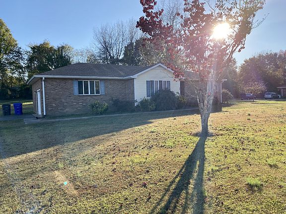 4th image of 209 Rolling Acres Dr