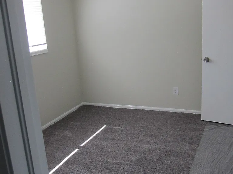 4236 S Halifax Ct — Photo 7