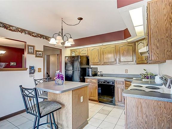 4th image of 1803 Cudgel Dr