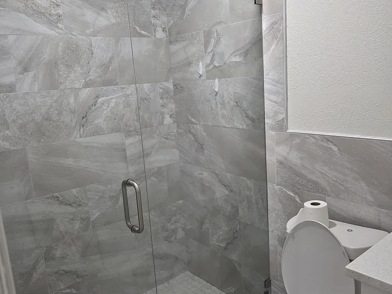 107 Valley Cir #A — Photo 13