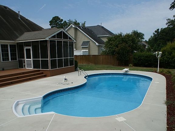1332 Meggett Drive