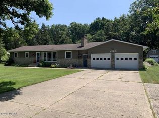 4725 Heights Ravenna Rd, Fruitport, MI 49415