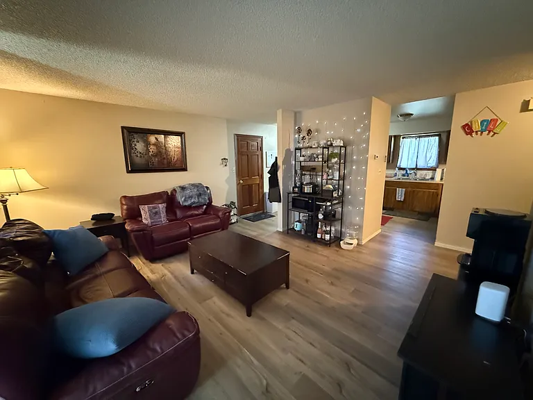 801 Kimball Rd — Photo 3