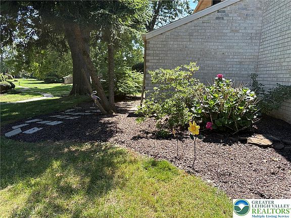 3rd image of 2823 Whitemarsh Pl