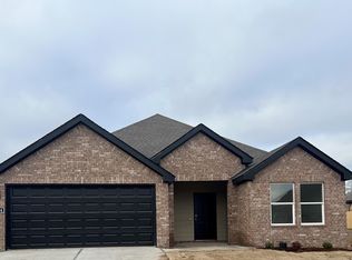 1604 Ridgefield Cir, Searcy, AR 72143