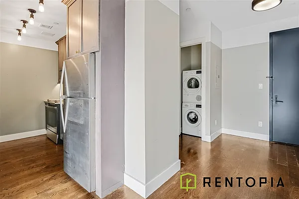 Rented by Rentopia | media 2