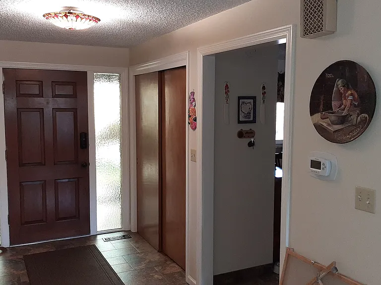 1907 W Norcrest Dr — Photo 11