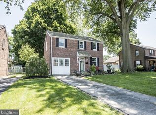 37 Plymouth Rd, Springfield, PA 19064