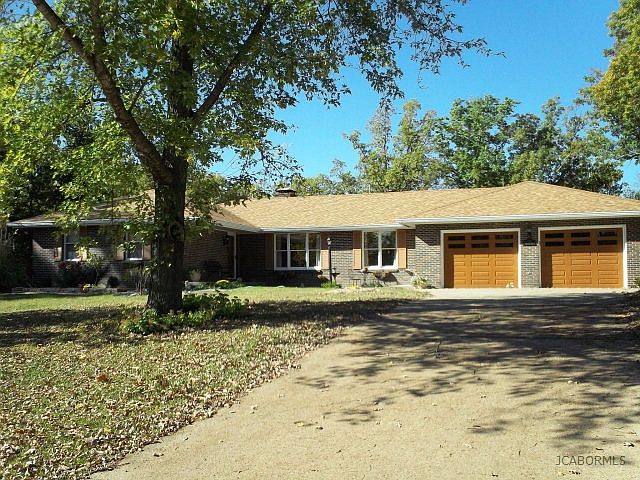 1st image of 213 Michelle Dr