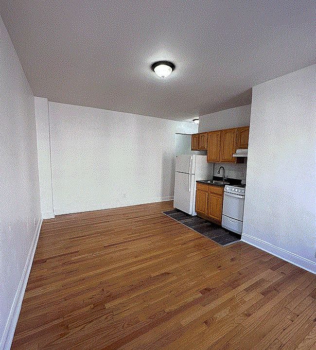 1st image of 560 W 174th St #62