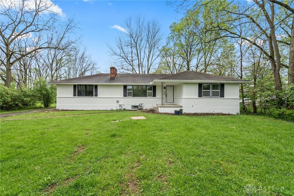 Real estate listing image
