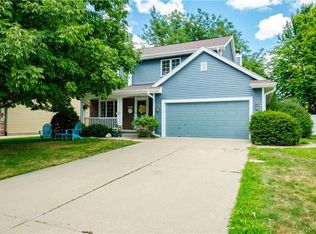 2137 NW 148th St, Clive, IA 50325