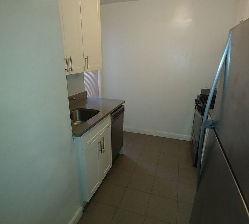 1st image of 72-10 41st Ave #6M