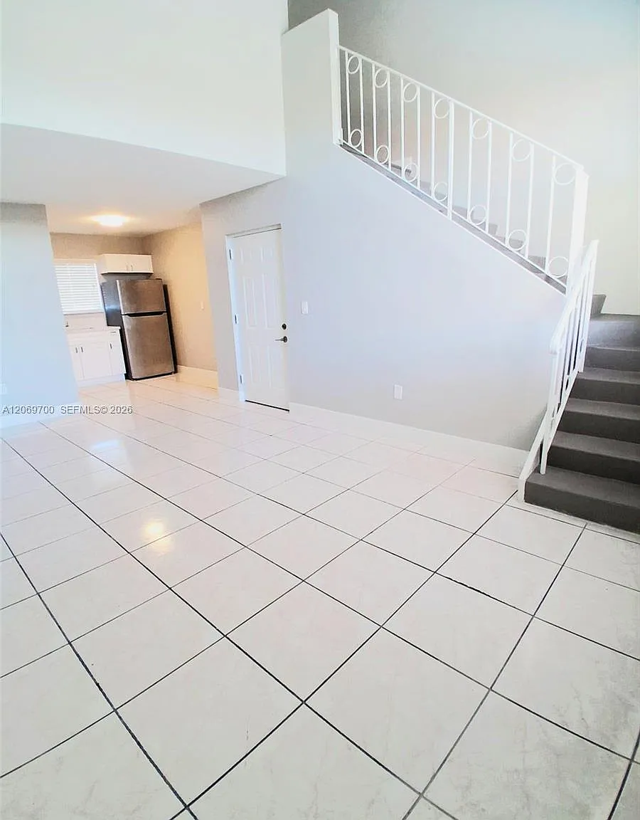 Residencial El Prado Cond — Photo 1