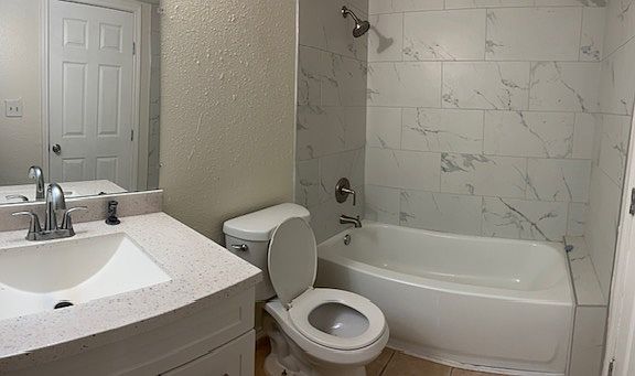 2nd image of 8127 Stonehurst St #8