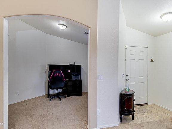 4th image of 3812 W Yellow Peak Dr