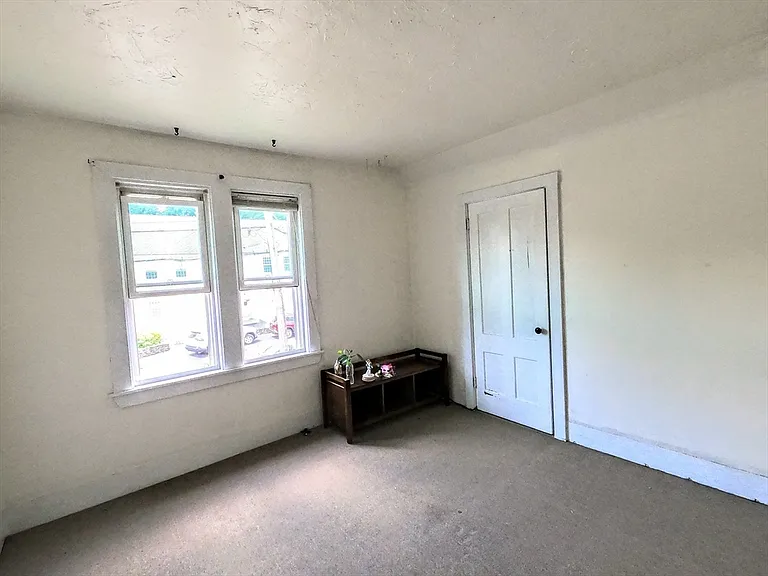 95 Temple St #1 — Photo 9