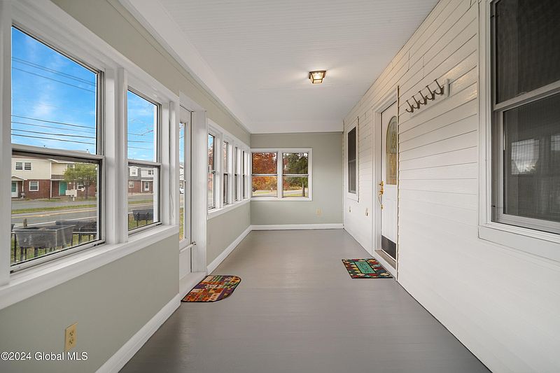 2nd image of 271 Old Loudon Road