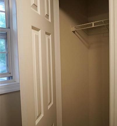 4th image of 4001 Riverlook Pkwy SE Unit 210