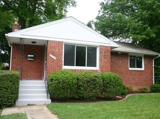 12510 Rosebud Dr, Rockville, MD 20853